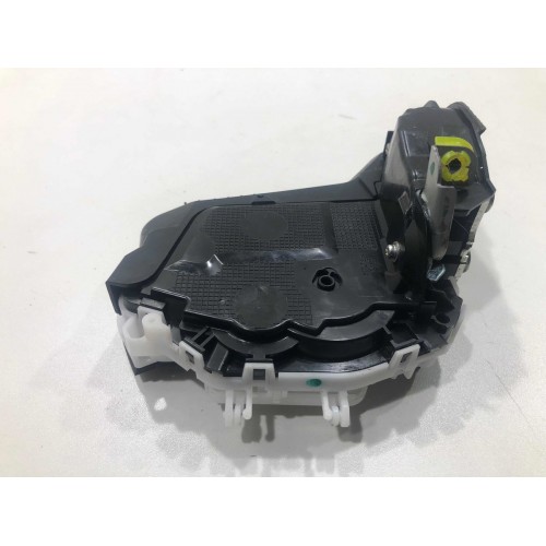 Fechadura Porta Traseira Esquerda Honda Hr-v 2021