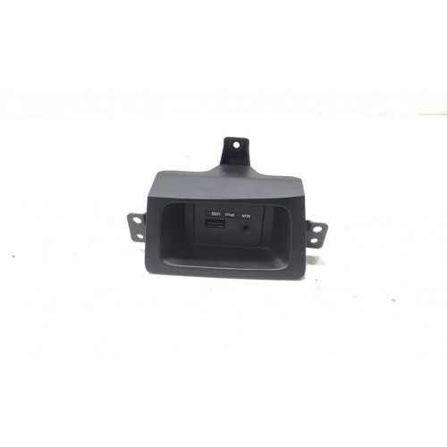 Entrada Usb Auxiliar Hyundai Tucson 2.0 15 A 16