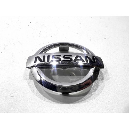 Emblema Aplique Tampa Traseira Nissan Versa 2012 A5363