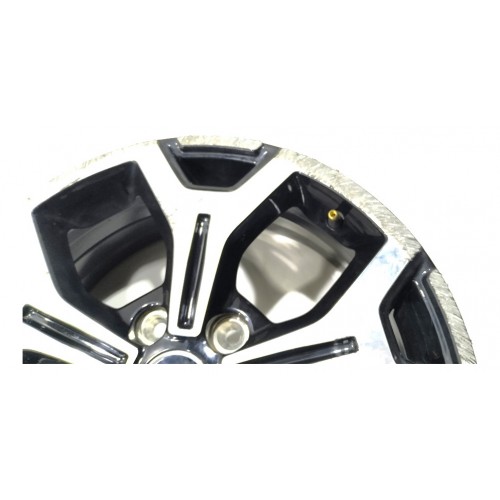 Roda 17 Original Renault Captur 2023 C/detalhe A83