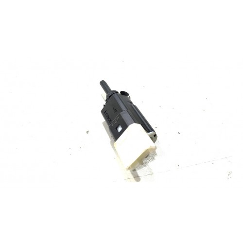 Sensor Pedal De Freio Renault Duster 202...