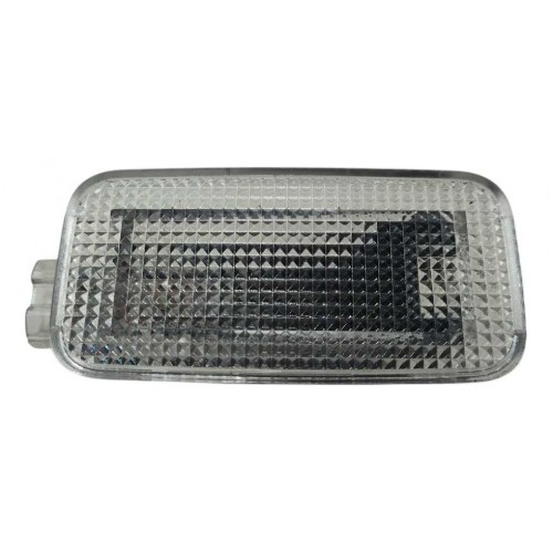 Luz Cortesia Porta Malas Toyota Corolla Cross 2025